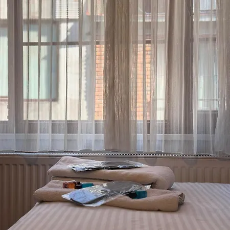 Centre Apartmanhotel *