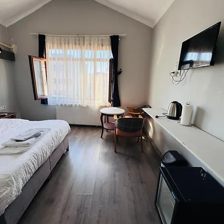 Centre Apartmanhotel *