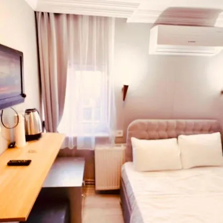 Aparthotel Centre *