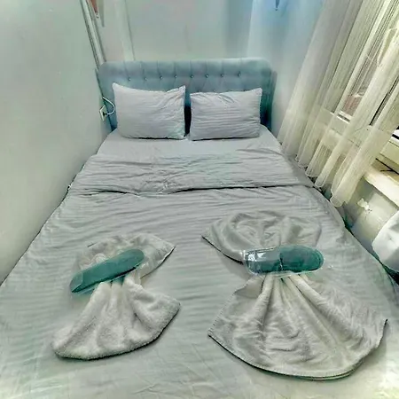 Centre Aparthotel *